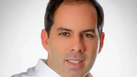 Fernando Purón, político mexicano asesinado Fernando Purón, político mexicano asesinado