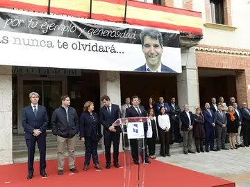 Homenaje a Ignacio Echeverría Homenaje a Ignacio Echeverría