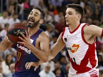 Navarro intenta penetrar a canasta ante el Baskonia Navarro intenta penetrar a canasta ante el Baskonia
