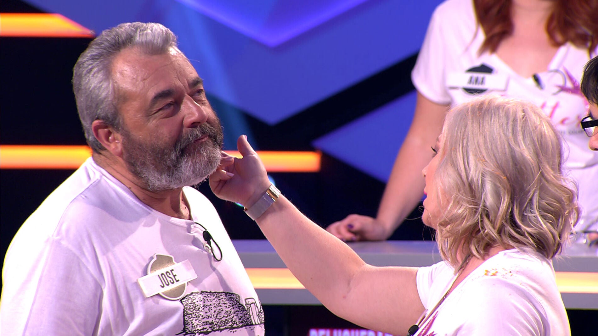 El cambio de look que las 'Peluqueras dicharacheras' le har&iacute;an a uno de 'Los Lobos'