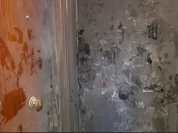 Un vecino de Burgos evita que un incendio calcine un edificio por completo Un vecino de Burgos evita que un incendio calcine un edificio por completo