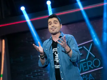 El divertido monólogo de Álex Clavero en 'El Hormiguero 3.0' sobre la selección española de fútbol El divertido monólogo de Álex Clavero en 'El Hormiguero 3.0' sobre la selección española de fútbol