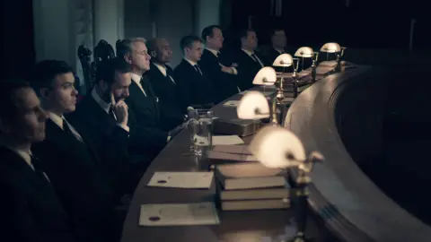 El Consejo de 'Los Hijos de Jacob' en 'El cuento de la criada' El Consejo de 'Los Hijos de Jacob' en 'El cuento de la criada'