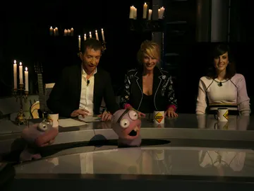 Trancas y Barrancas retan a Belén Rueda y Natalia de Molina con su sección 'La chica de la recta' Trancas y Barrancas retan a Belén Rueda y Natalia de Molina con su sección 'La chica de la recta'