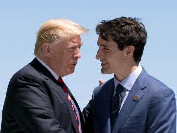 Donald Trump y Justin Trudeau en la cumbre del G7