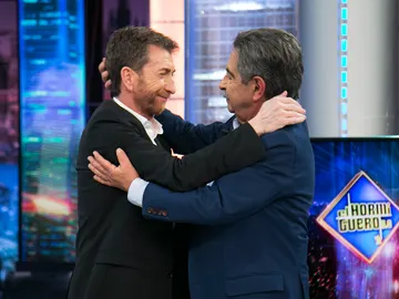 Las emotivas palabras de despedida de Pablo Motos a Miguel Ángel Revilla: "Estoy muy orgulloso de ser amigo tuyo" Las emotivas palabras de despedida de Pablo Motos a Miguel Ángel Revilla: "Estoy muy orgulloso de ser amigo tuyo"