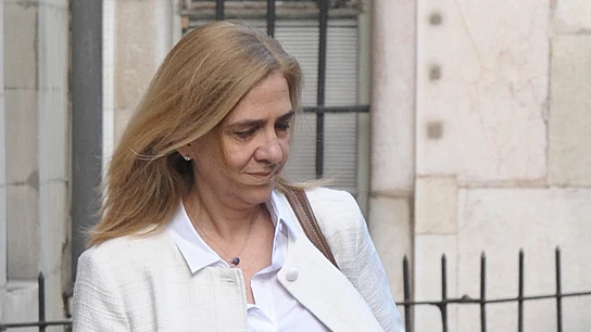 La infanta Cristina con gesto serio La infanta Cristina con gesto serio