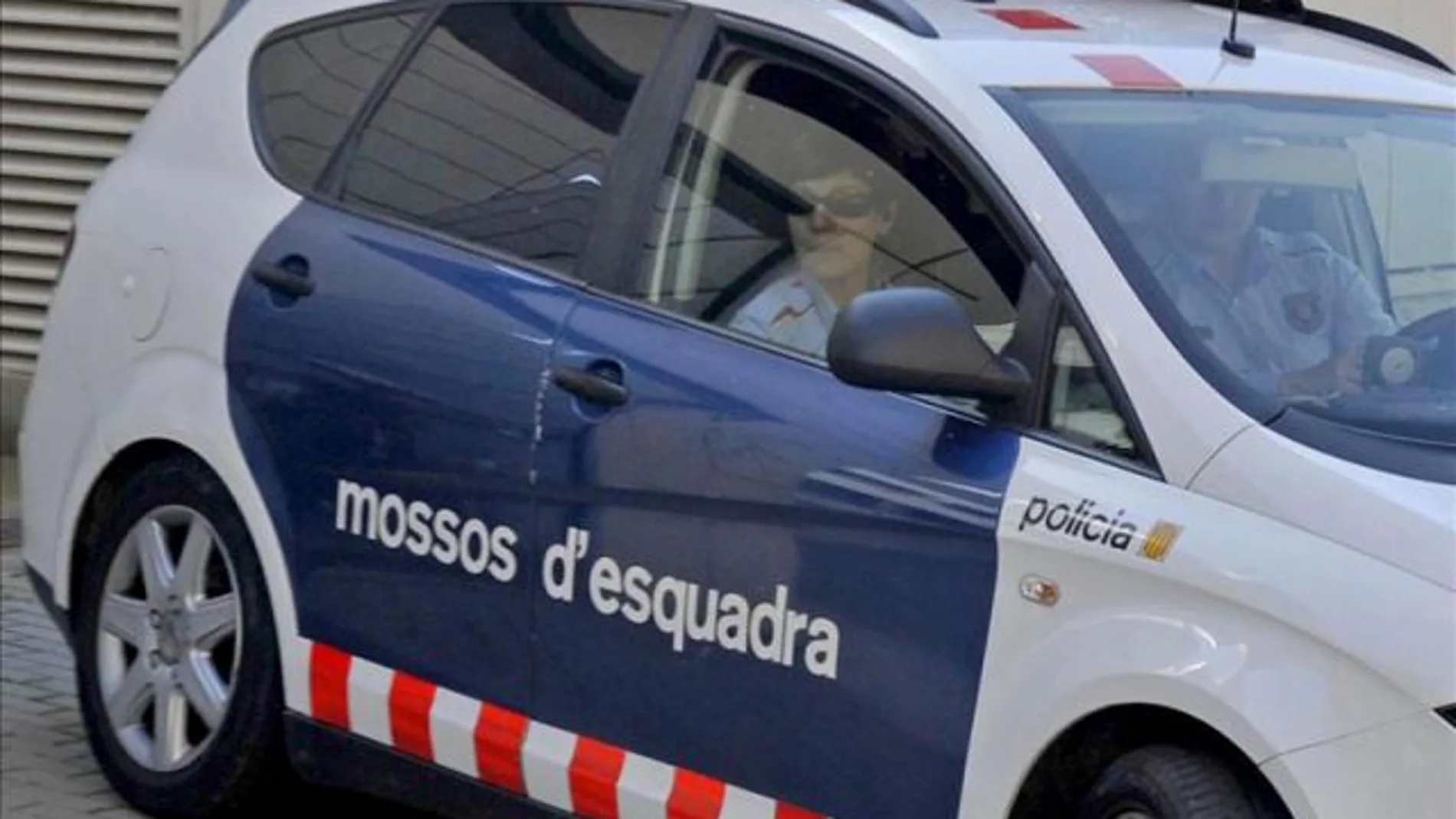 Vehículo de los Mossos d'Esquadra. Vehículo de los Mossos d'Esquadra.