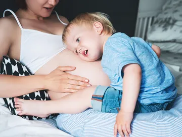 Embarazada. Embarazada.