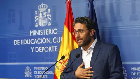Máxim Huerta anuncia su dimisión Máxim Huerta anuncia su dimisión