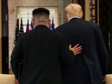 Kim Jong-un junto a Donald Trump