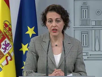 La ministra de Trabajo sobre Màxim Huerta: "Se resolvió y pagó" La ministra de Trabajo sobre Màxim Huerta: "Se resolvió y pagó"