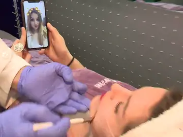 Los retoques estéticos basados en los filtros de las redes sociales son cada vez más demandados Los retoques estéticos basados en los filtros de las redes sociales son cada vez más demandados