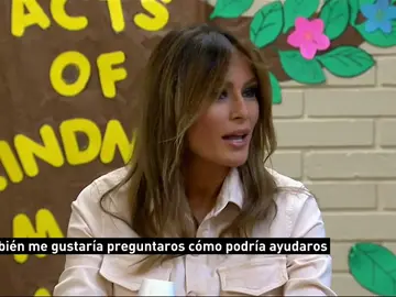 Melania Trump visita un centro de detención de Texas y agradece al personal su labor con los niños inmigrantes Melania Trump visita un centro de detención de Texas y agradece al personal su labor con los niños inmigrantes