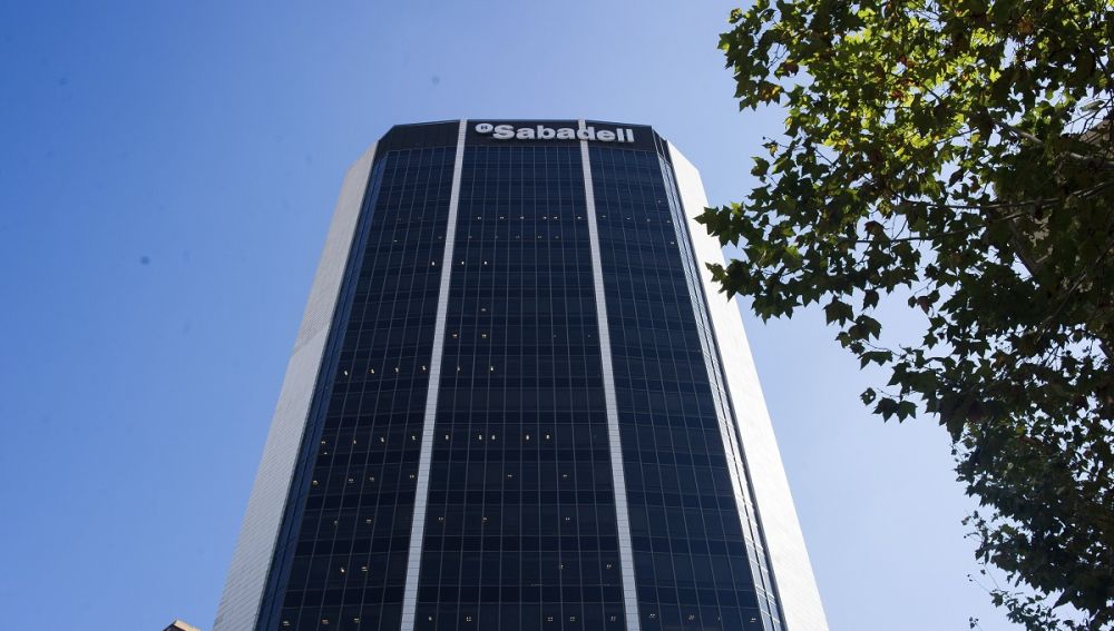 Imagen de la fachada del Banco Sabadell