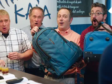 La cuadrilla le prepara a Iñaki una despedida de miedo La cuadrilla le prepara a Iñaki una despedida de miedo