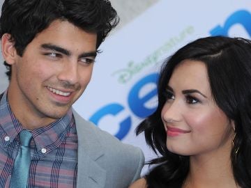 Joe Jonas y Demi Lovato