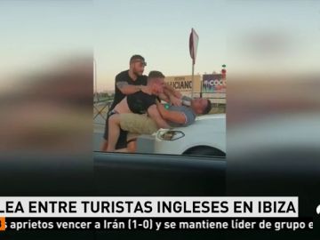 Pelea a puñetazos entre cuatro turistas ingleses en Ibiza