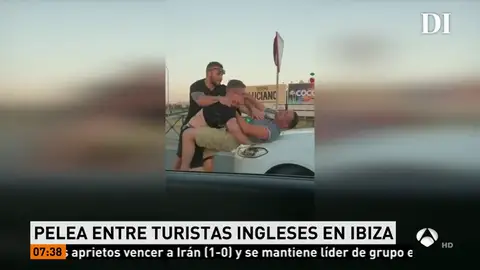 Pelea a puñetazos entre cuatro turistas ingleses en Ibiza Pelea a puñetazos entre cuatro turistas ingleses en Ibiza