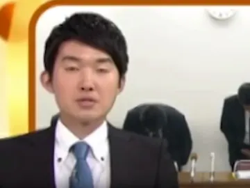 Un trabajador japonés se disculpa por adelantarse 3 minutos a la hora del almuerzo Un trabajador japonés se disculpa por adelantarse 3 minutos a la hora del almuerzo