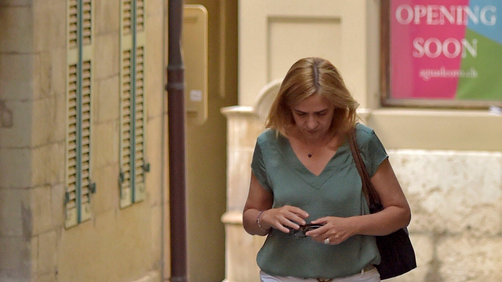 La infanta Cristina visitó por primera vez el domingo a Urdangarin en la prisión de Brieva