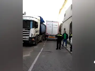 kjlkjh kjlkjh