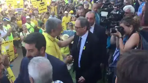 Torra llega a la concentración de ANC y Ómnium Torra llega a la concentración de ANC y Ómnium