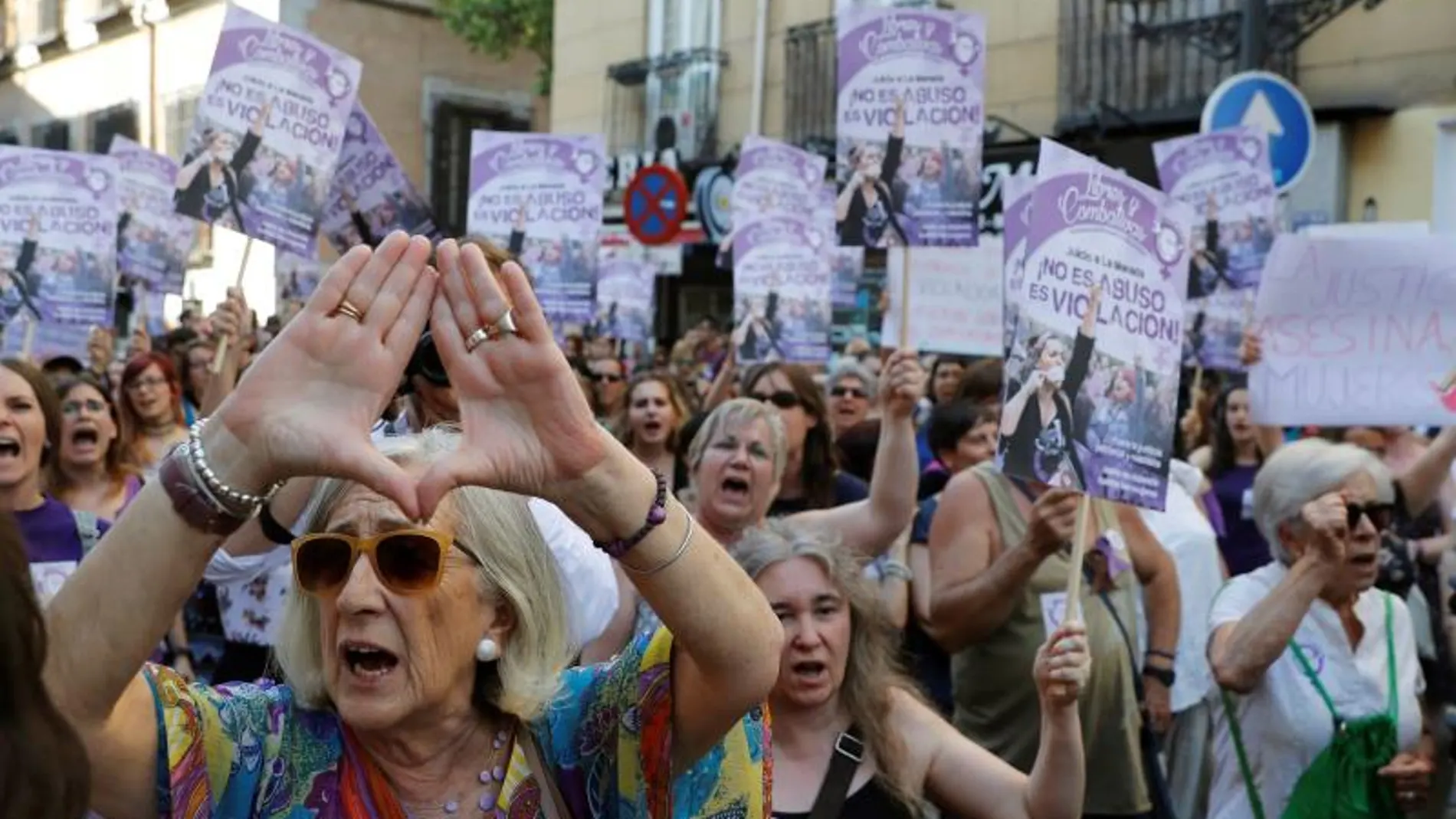 Manifestación contra la puesta en libertad provisional de 'La Manada' Manifestación contra la puesta en libertad provisional de 'La Manada'