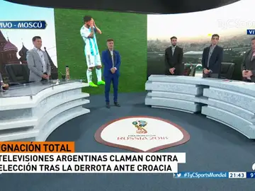 Crísticas brutales a Leo Messi en Argentina Crísticas brutales a Leo Messi en Argentina