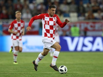Kovacic, jugando con Croacia