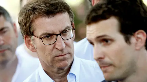 Pablo Casado junto a Alberto Núñez Feijóo en el primer acto de campaña del candidato Pablo Casado junto a Alberto Núñez Feijóo en el primer acto de campaña del candidato