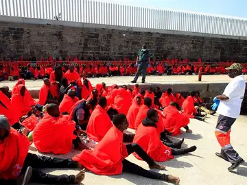 Inmigrantes rescatados en aguas españolas Inmigrantes rescatados en aguas españolas