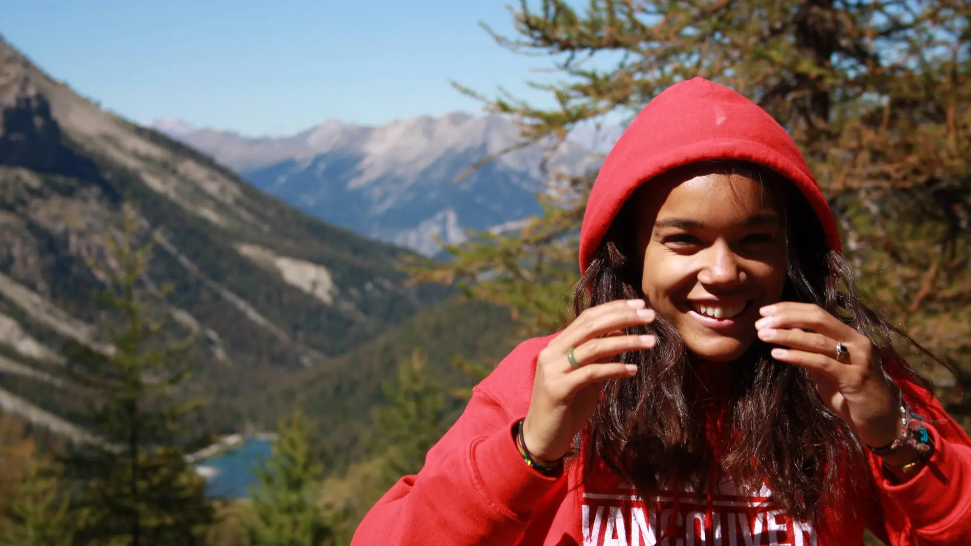 Cedella Roman, la joven de 19 años que acabó en la cárcel de EEUU por cruzar la frontera sin darse cuenta Cedella Roman, la joven de 19 años que acabó en la cárcel de EEUU por cruzar la frontera sin darse cuenta