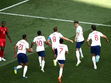 Los jugadores ingleses celebran uno de los goles contra Panamá Los jugadores ingleses celebran uno de los goles contra Panamá