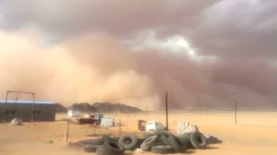 Una tormenta de arena deja en sombras la región de Mongolia Interior
