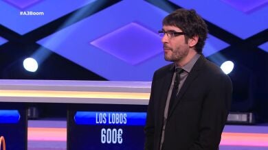 El hombre de la cachiporra se cuela en el plató de ¡Boom!