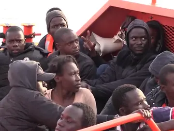 Saturación en los centros para inmigrantes por la llegada masiva de los últimos meses Saturación en los centros para inmigrantes por la llegada masiva de los últimos meses