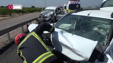 Muere una mujer tras chocar su vehículo contra otro turismo a la altura de Vila-real (Castellón)