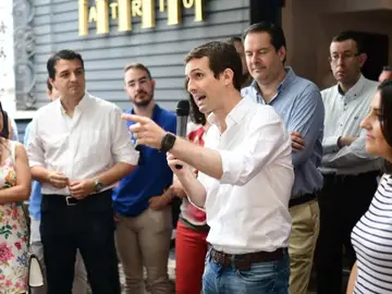 Pablo Casado en Córdoba durante la campaña a las primarias del PP Pablo Casado en Córdoba durante la campaña a las primarias del PP