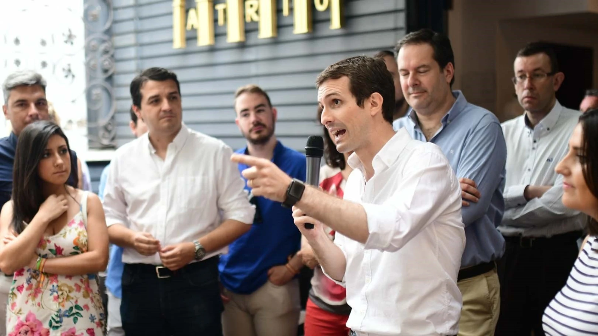 Pablo Casado en Córdoba durante la campaña a las primarias del PP Pablo Casado en Córdoba durante la campaña a las primarias del PP