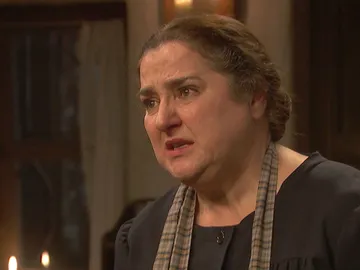 Consuelo, preocupada por Julieta: "¿Buscas la muerte?" Consuelo, preocupada por Julieta: "¿Buscas la muerte?"