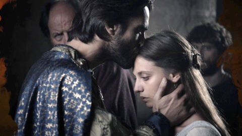 Arnau se convierte en un miembro de la Corte de Aragón 