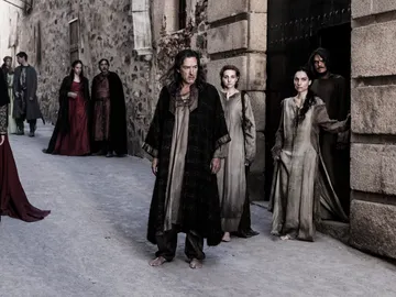 Arnau cura su sed de venganza ante los Puig Arnau cura su sed de venganza ante los Puig