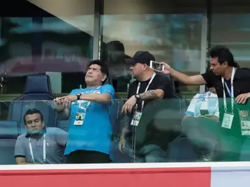 Maradona, en un momento del partido entre Nigeria y Argentina Maradona, en un momento del partido entre Nigeria y Argentina