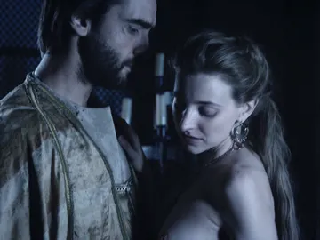 Margarida se entrega a Arnau alimentando su odio por los Puig Margarida se entrega a Arnau alimentando su odio por los Puig