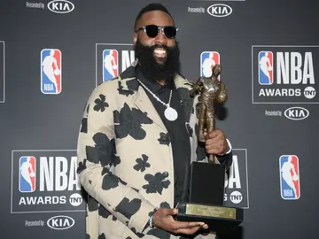 James Harden, MVP de la temporada 17/18 en la NBA James Harden, MVP de la temporada 17/18 en la NBA