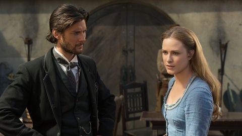 Ben Barnes y Evan Rachel Wood en 'Westworld'