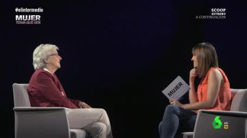 La nueva directora de 'El País', Soledad Gallego-Díaz, charla con Sandra Sabatés en Mujer tenía que ser