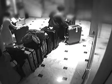 Detenidos tres miembros de un grupo especializado en robos a clientes de hoteles Detenidos tres miembros de un grupo especializado en robos a clientes de hoteles