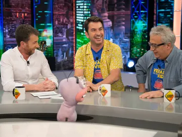 La divertidísima ronda de chistes de Arturo Valls, Leo Harlem, Pablo Motos, Trancas y Barrancas en 'El Hormiguero 3.0' La divertidísima ronda de chistes de Arturo Valls, Leo Harlem, Pablo Motos, Trancas y Barrancas en 'El Hormiguero 3.0'